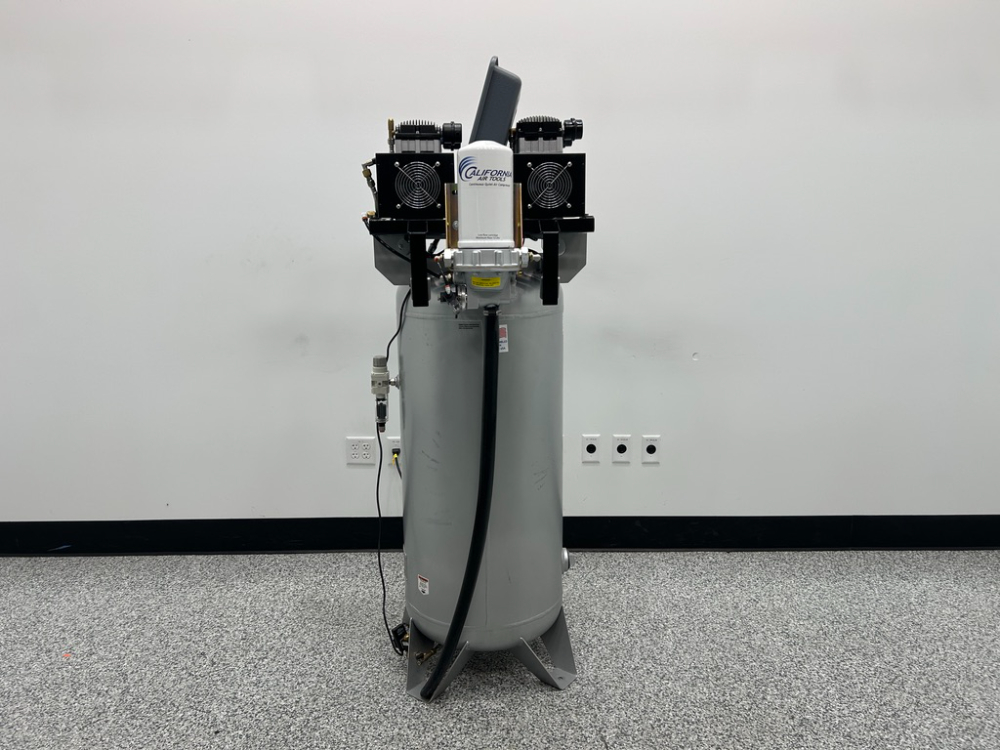 Image of California Air Tools 60040DCADC Ultra Quiet and Oil-Free Air Compressor with an Air Dryer